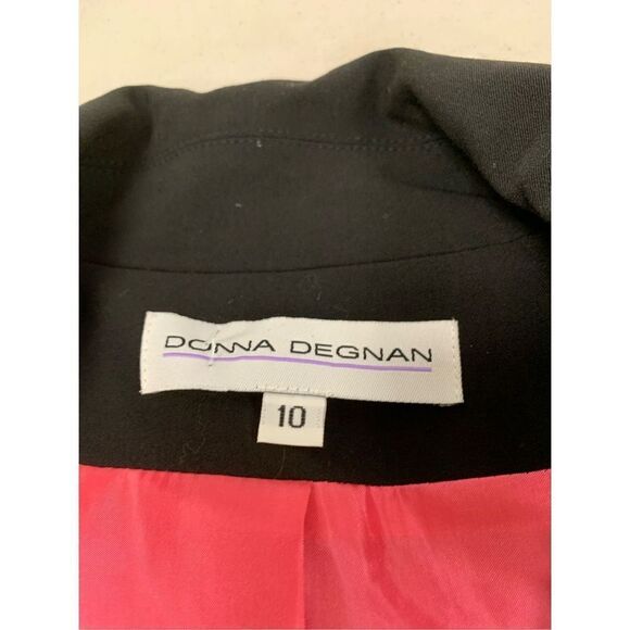 Donna Degnan Blazer  - Picture 5 of 7